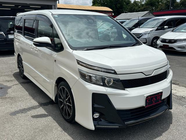 TOYOTA VOXY 2017 l ZS GR Sports